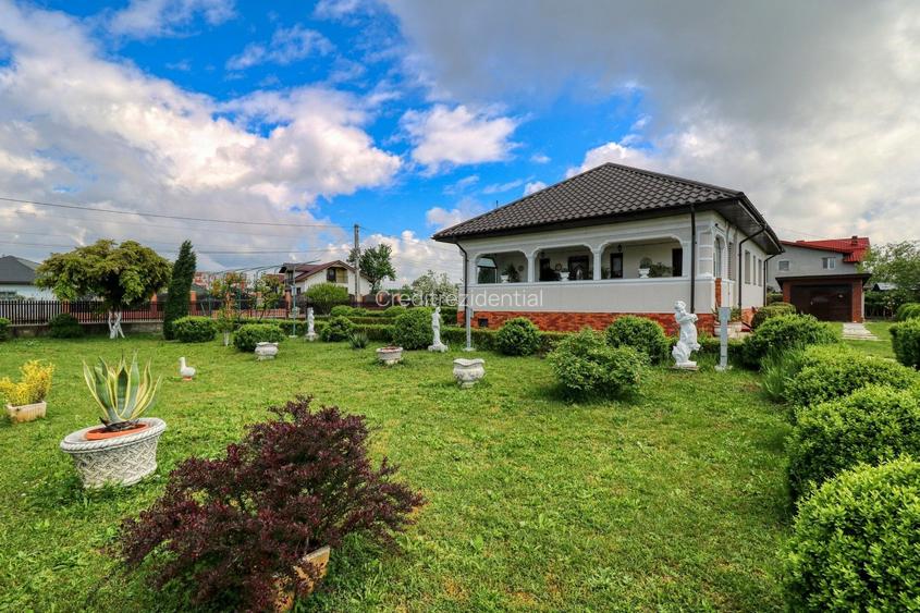 Casă boierească  de poveste- 7000 mp teren - 3