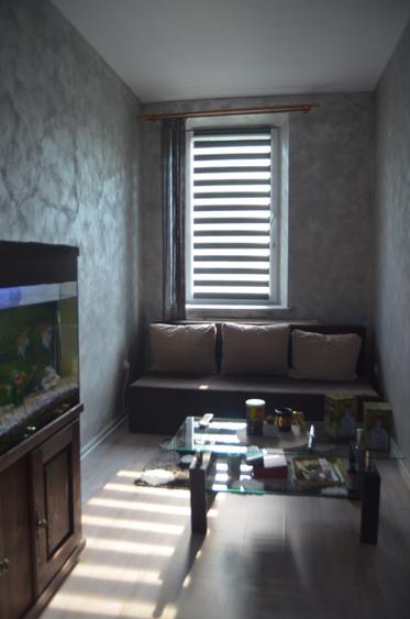 Azuga-Apartament cu trei camere la parter