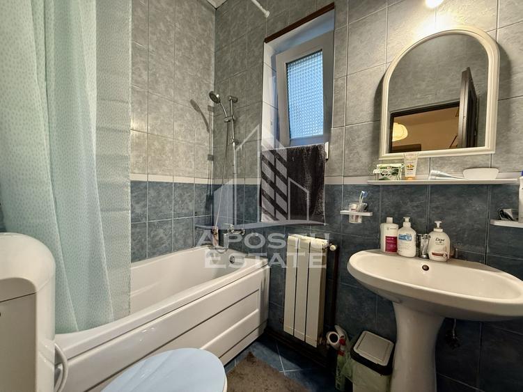 Apartament cu 2 camere la casa de vanzare, zona Centrala Timisoara