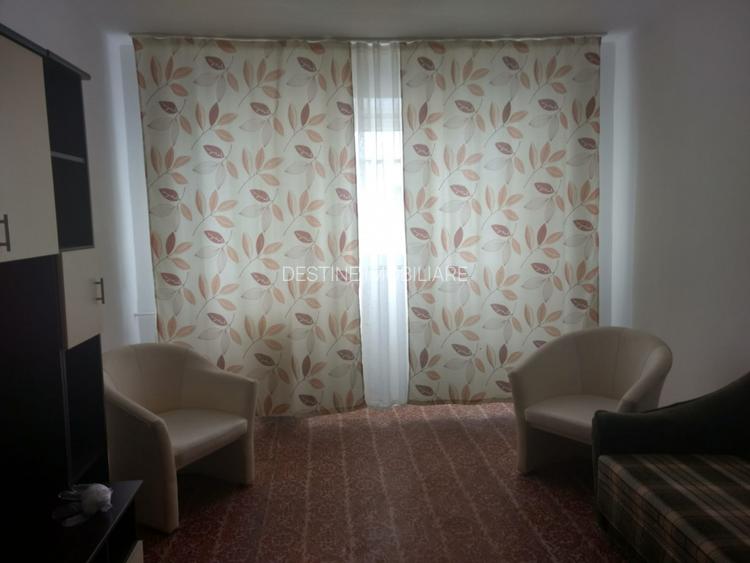 Apartament 2 camere decomandat, etaj intermediar - 5