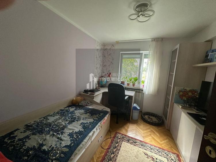 3 camere zona Bd Alexandru Obregia/CENTRALA/PARCARE - 3