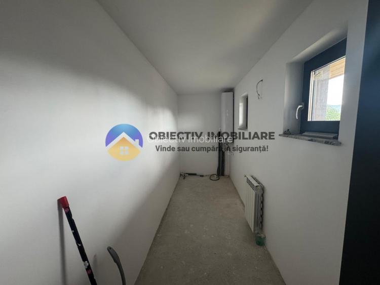 Casa+ teren de vanzare Dumbrava Rosie - 17