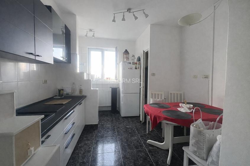 De vânzare apartament cu 2 camere pe str. Republicii - 7