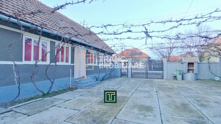 Casă cu 5 camere și teren de 1508 mp în Cermei, jud. Arad - 2