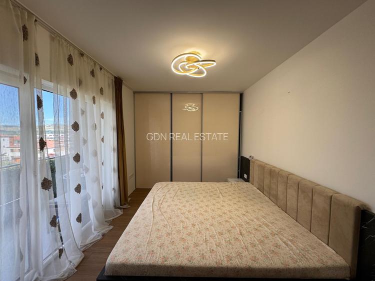 De vânzare ap. nou, mobilat cu 3 camere, 70 mp., garaj subteran. - 10