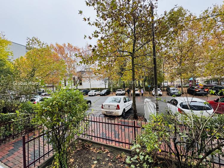 Calea Calarasi ◉ 90 sqm ◉ 3 Room Office ◉ Individual Heating System  ◉ Parking - 22