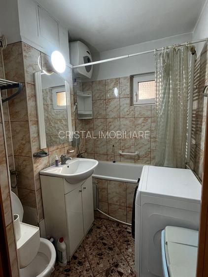 Apartament 3 camere Pallady, pet friendly, etaj 1/10, balcon, metrou la scară - 9