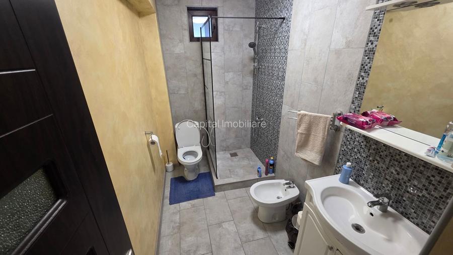 Casă P+1 golful Mraconia cu vedere la apă, 2 km de Chipul lui Decebal  - 5