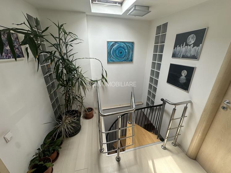 CASA INDIVIDUALA - 306 MP UTILI, 2 CENTRALE, METROU 5 MINUTE, COMIS 0% - 30
