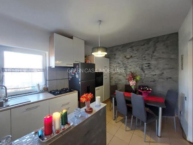 Duplex de vanzare, 96 mp utili, teren 378 mp, Gilau Vest - 4