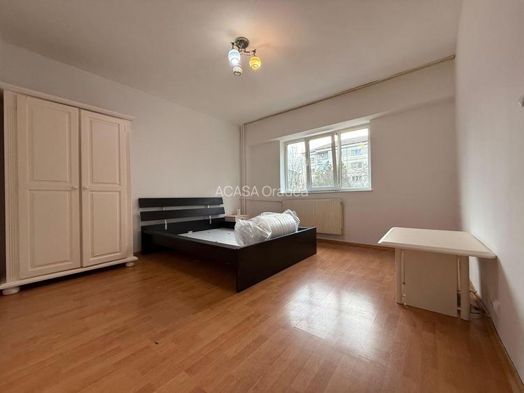 Chirie, apartament, 1 camera, 30 mp, Traian Lalescu Oradea. 250 E/lună - 2
