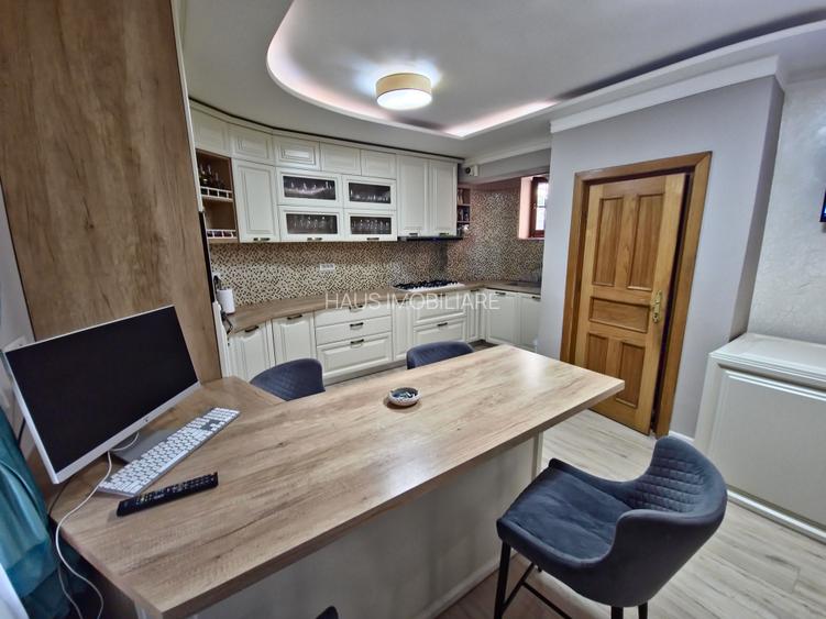 Vilă unică de vânzare piscina  zona Stadion - 19