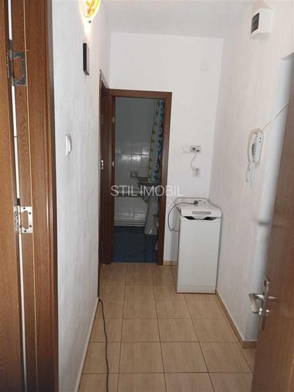 Apartament 1 camera CUG BULEVARD - 299  EURO - 7