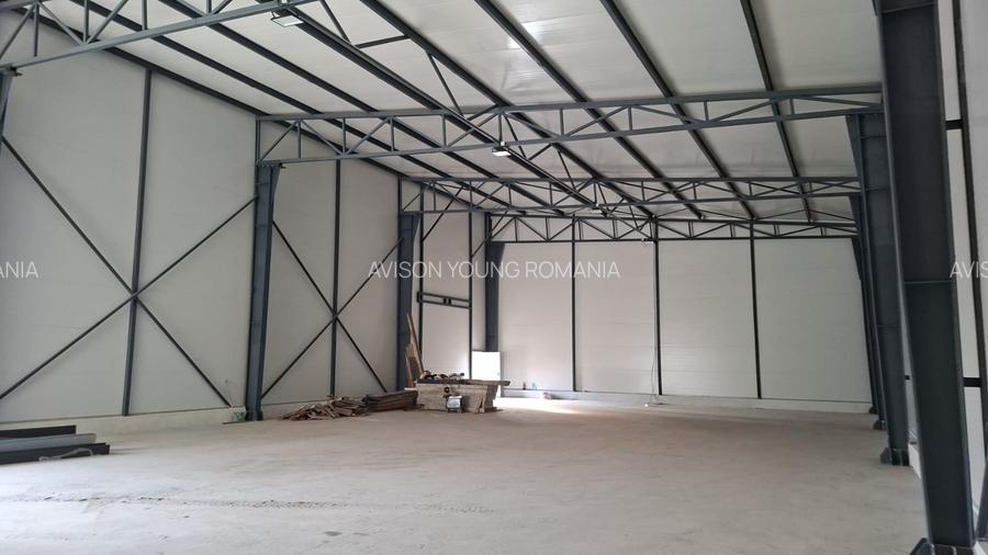 Hala nou construita de 500mp cu curte proprie betonata - 4