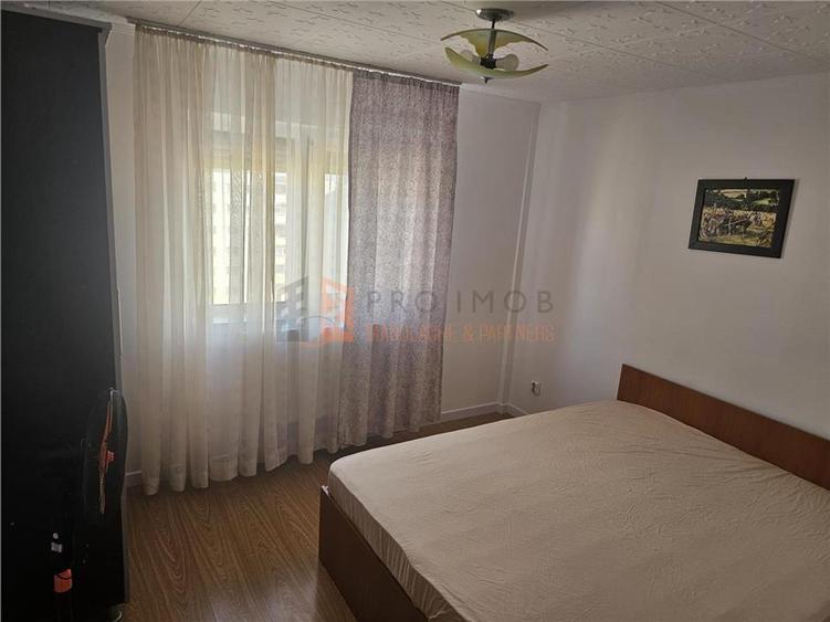 Apartament 3 camere cf 1 decomandat zona Unirii Sud