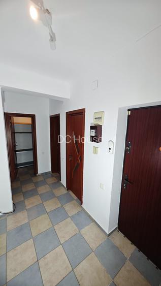 Apartament pentru sediu firma ~ strada Roma ~ Demisol - 14