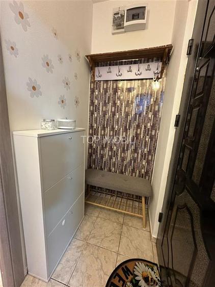 Inchiriere Apartament cu 1 camera Nicolina 1 - 2