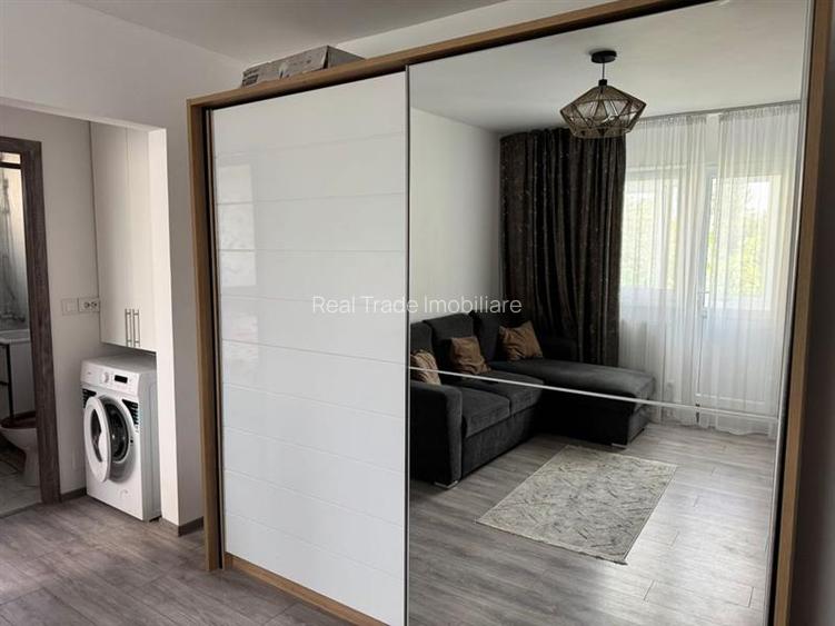 Apartament 2 camere renovat, mobilat,  etaj intermediar zona Grivitei - 3