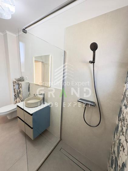 Apartament de vanzare:nou,ultrafinisat,mobilat,utilat cu terasa  25mp , Floresti - 17