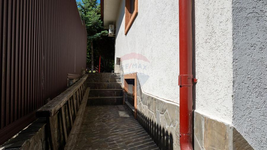 Oferta - vanzare pensiune 10 camere si casa de vacanta, Slanic Prahova - 39