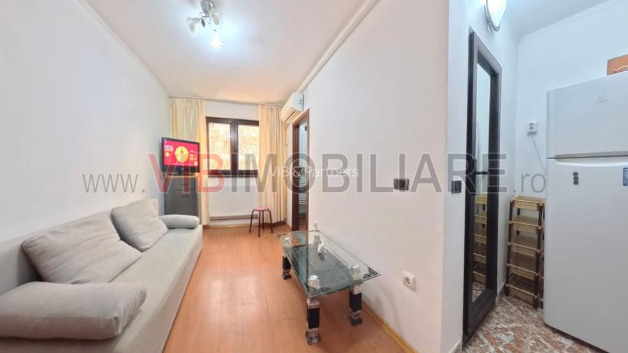 Brancoveanu -Piata Sudului - Garsoniera mobilata - utilata cu centrala proprie - 2