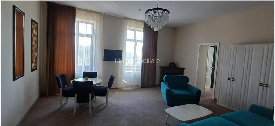 Apartament 5 camere la vila Calea  Poienii - 7