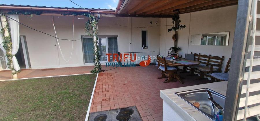 Casa de vanzare in Totoi - 5