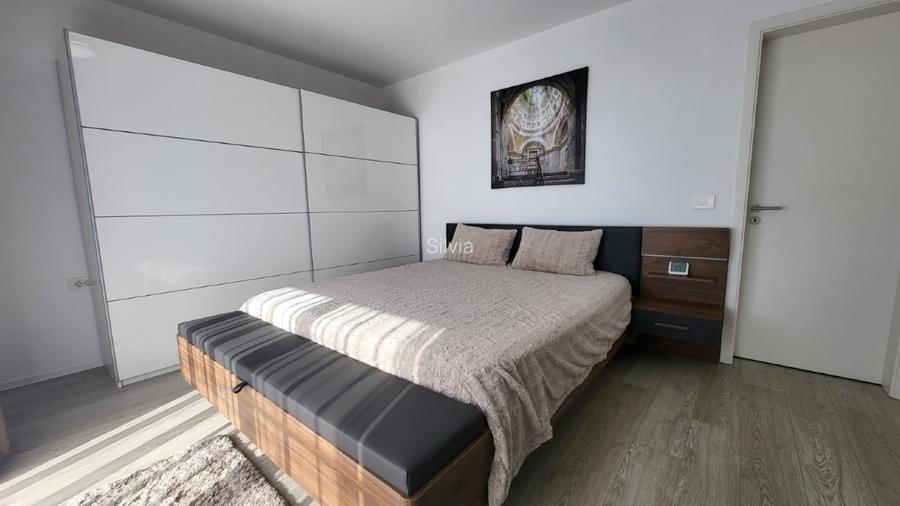 PROPRIETAR,2.5 camere 77mp +2 terase 22 mp+200mp terasă pe nivel | Kasper-Coresi - 9