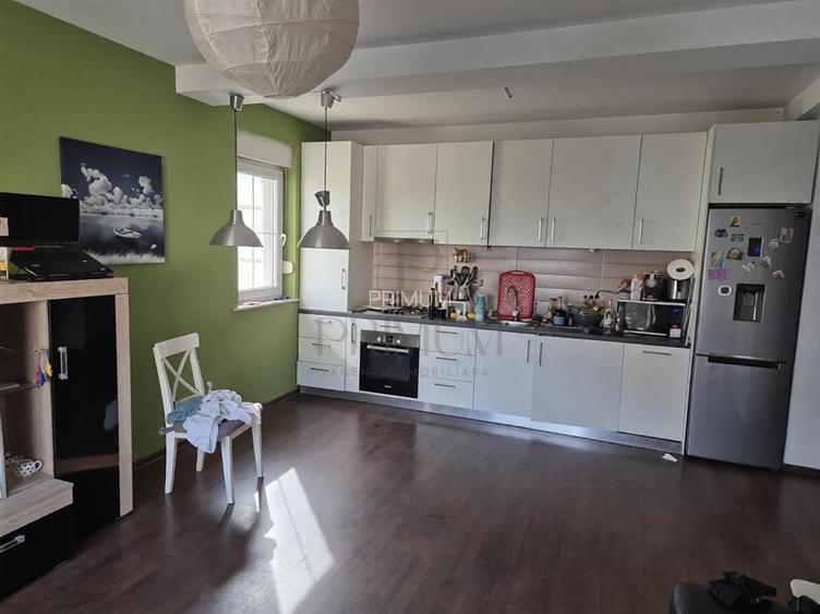 BLASCOVICI - ETAJ 1 - BLOC NOU - 3 CAMERE - 2 BALCOANE - INCALZIRE PARDOSEALA - - 5