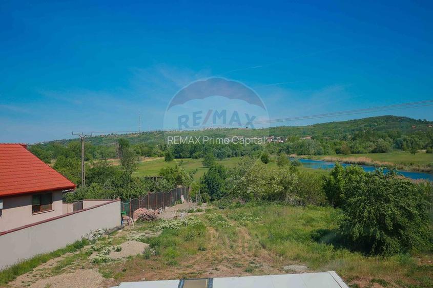 Casă / Vilă cu 5 camere de vânzare în zona Calea Clujului - 13