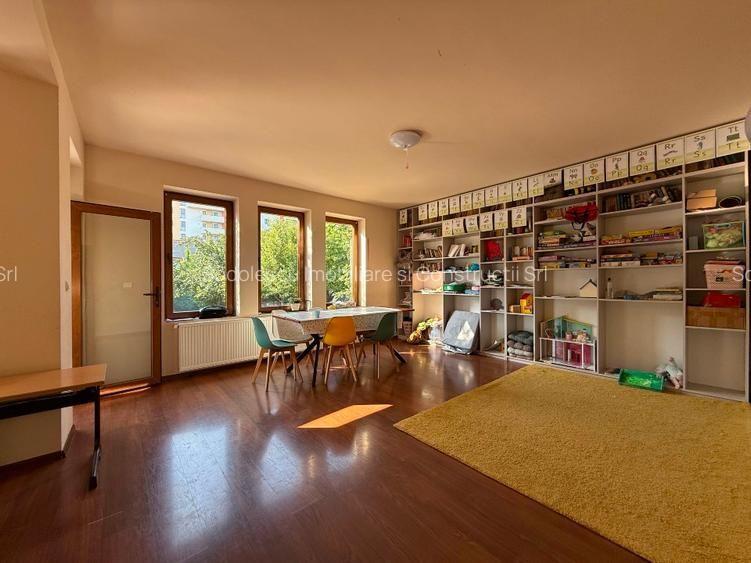 Casa spatioasa,perfecta pentru locuit sau investitie - 7