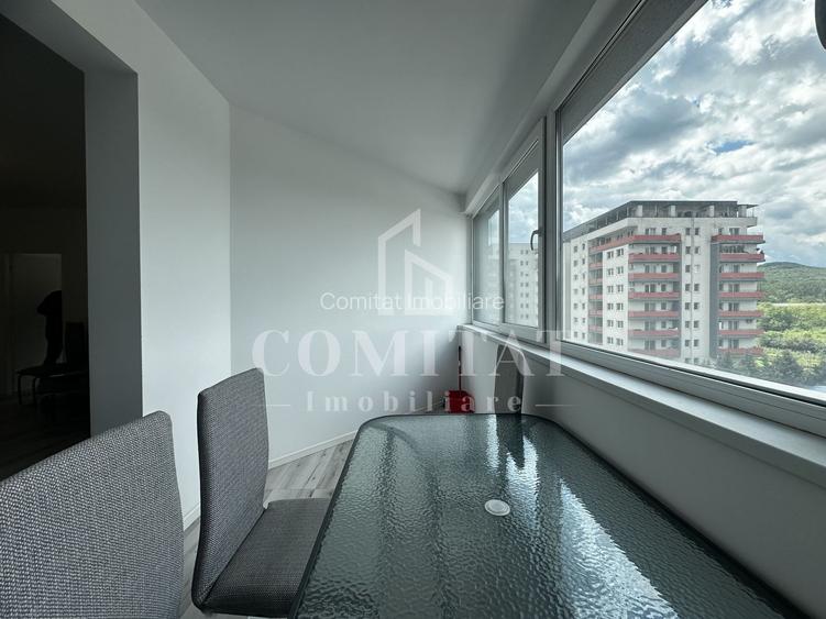 Apartament la etaj intermediar | 3 camere | Zona Bmw - 5