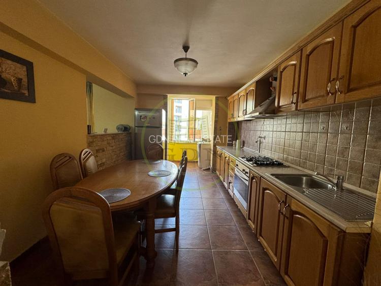 Apartament 4 camere, 115mp, Cartierul 1 Mai, Zona Ciuperca - 10