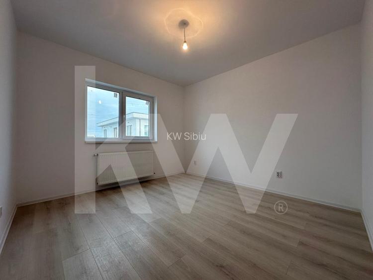 Apartament 2 camere la cheie balcon parcare 48,6mpu Et.3 Doamna Stanca - 7