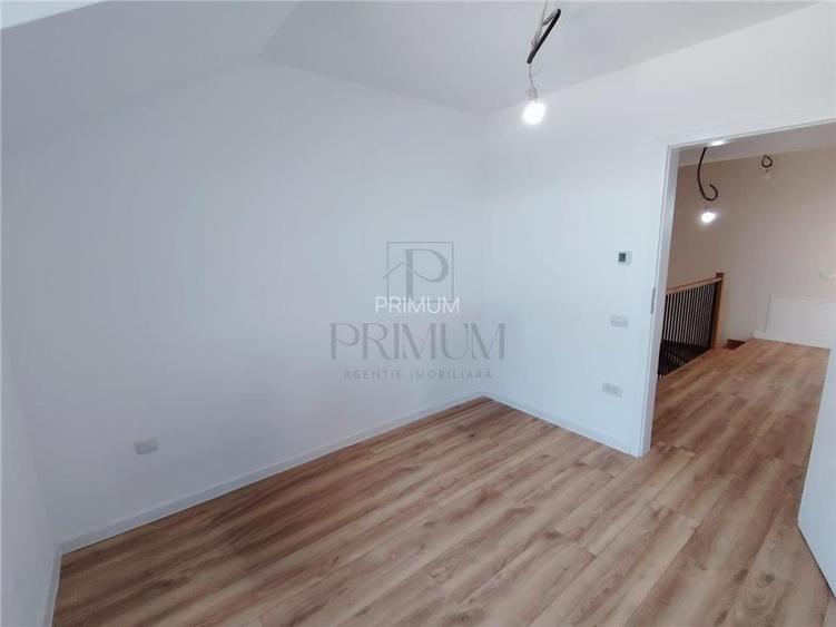 Duplex modern - spatios - personalizare interioara - canalizare - asfalt - 6