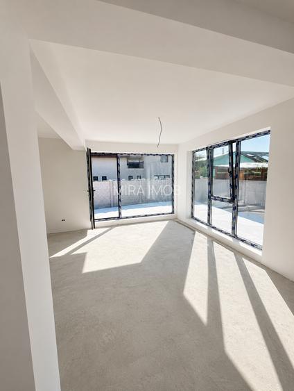 Vilă spațioasă P+E+M, 4 camere + mansardă open space, în complex privat - 5