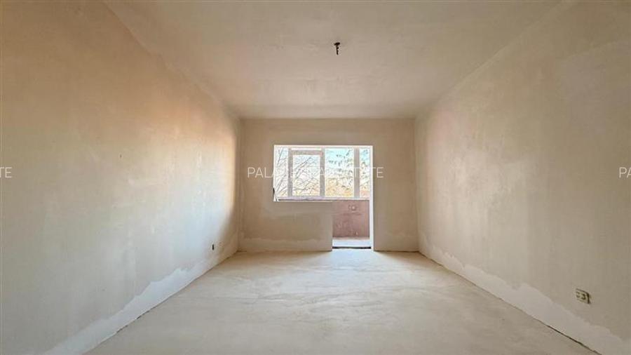 Apartament cu 3 camere, 2 bai, UMF CENTRU, decomandat, bloc din 1980 - 7