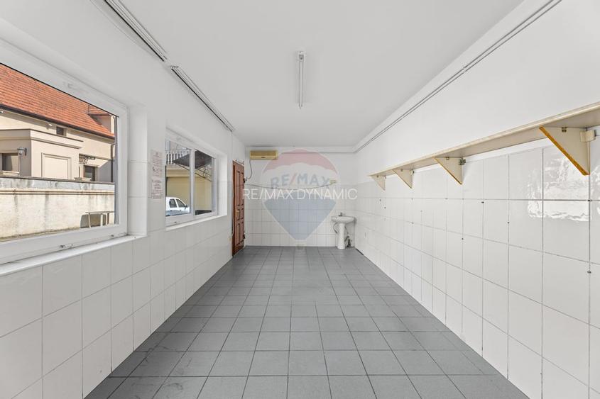 Spațiu de depozitare de închiriat în zona Aurel Vlaicu - 3