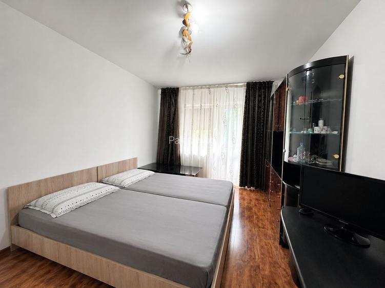 Apartament 3 camere spatios de vanzare în zona - Tractorul - 9