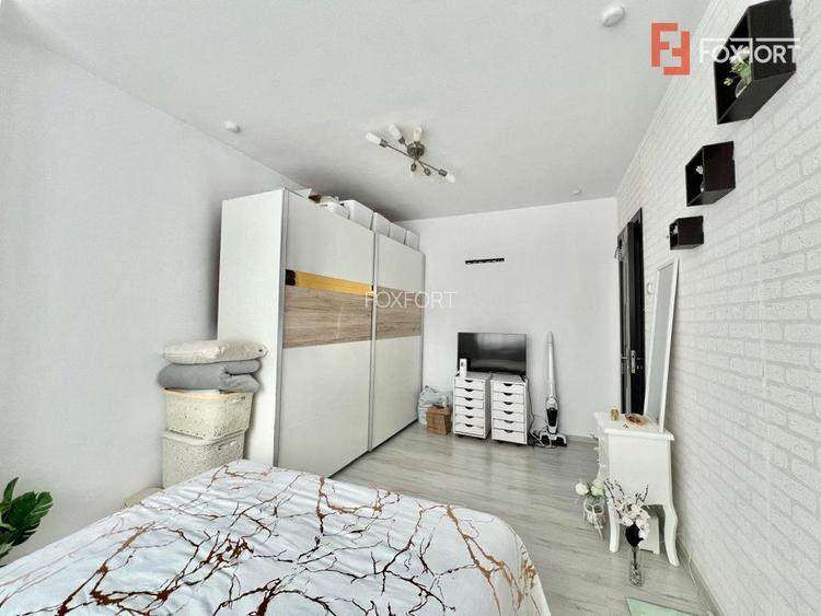 Apartament cu 3 camere, etaj 4 de vanzare, zona Spitalul Judetean - 6