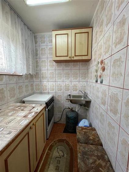 Garsoniera de vanzare zona 23 August Tulcea - 4