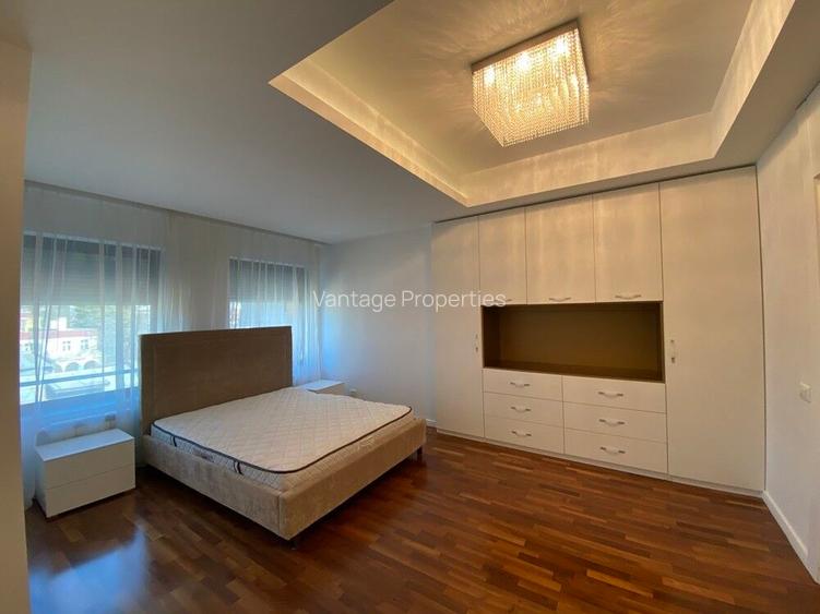 5-room apartment luxury, building with swimming pool, security, Aviatorilor - 12