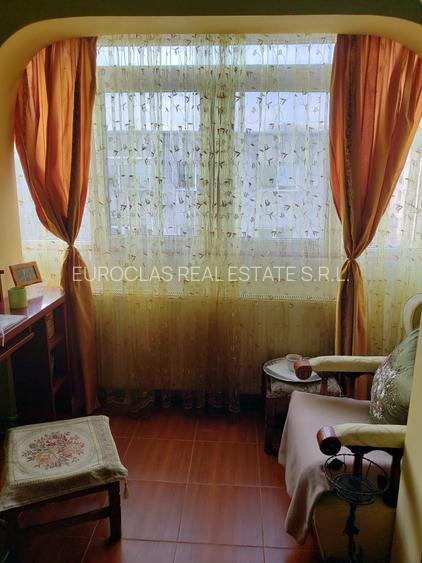 Exclusivitate! Apartament 3 camere - Poarta 6 - 110.000 euro (Cod E11+E12) - 4