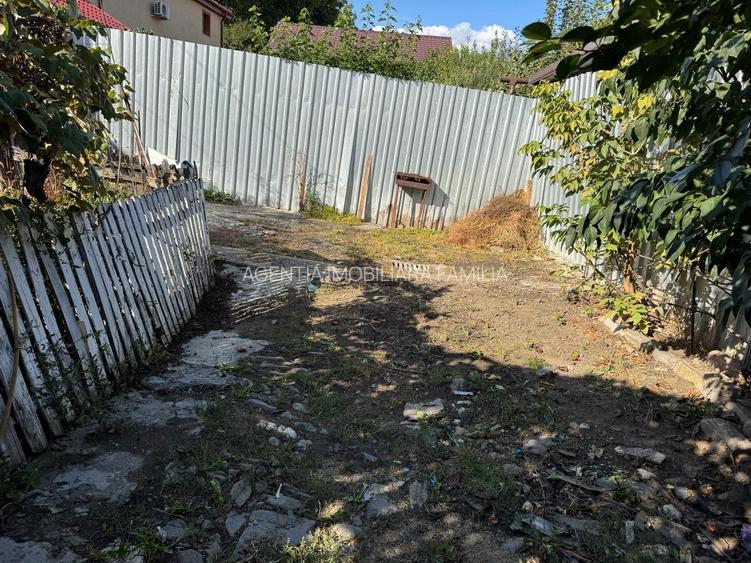 48500 Euro- 293 mp. Teren si casa batraneasca in mun. Galati - 11