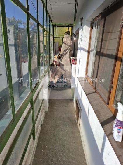 3 camere de vanzare Metrou si Piata Gorjului-2 Bai-Confort 1 - 3