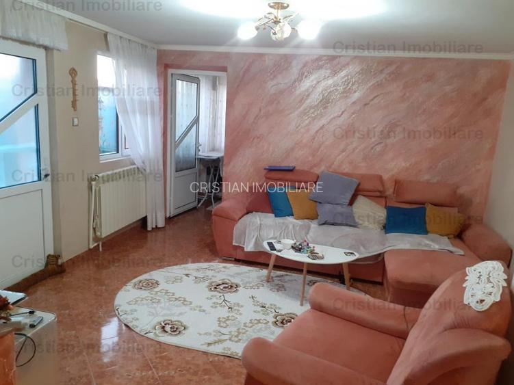 VILA 2018  P+M + SPATIU COM  Chercea 400mp utili , 256mp teren Mobilata - 9