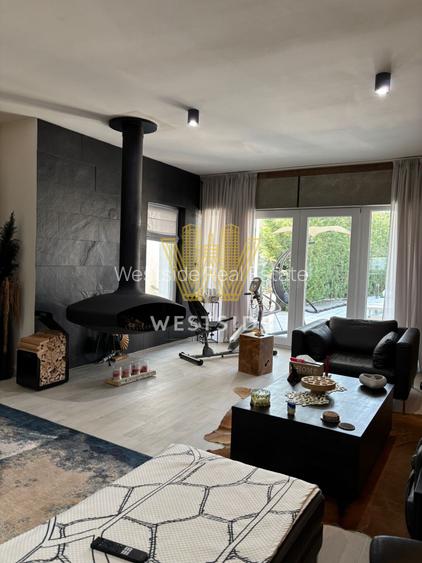 Vila impresionanta de vanzare, zona Lunei - 30