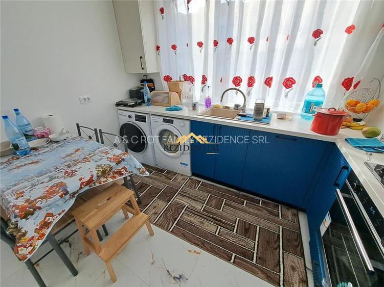 CASA CU ETAJ - BOTOSANI - 3