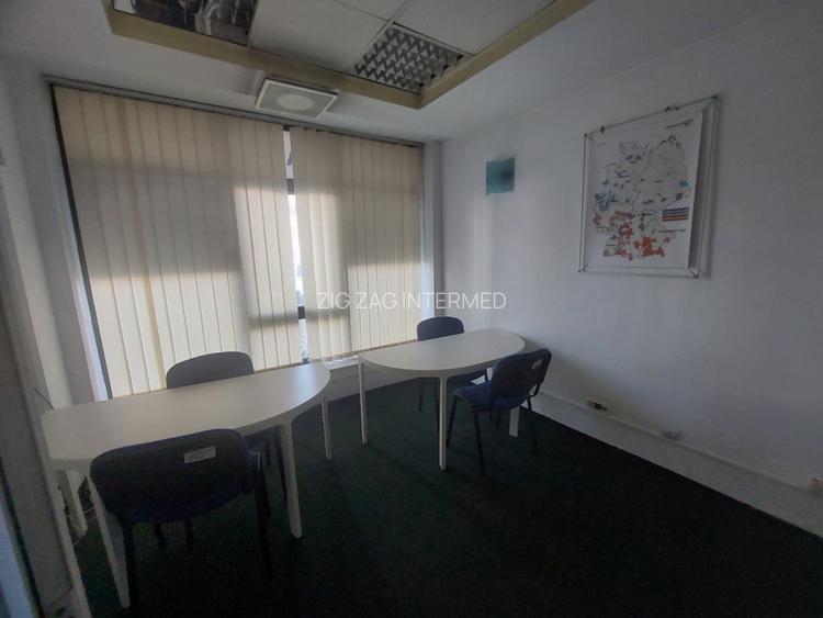 Bd Mamaia, spatiu birouri, amenajat, mobilat - 16