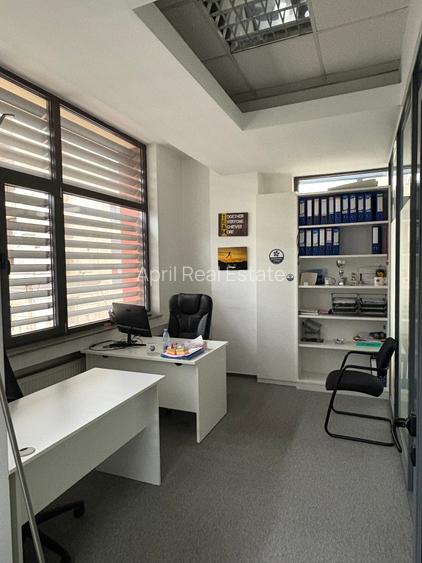 Unirii,sp.birouri,117mp,et.3,renovat,1800Euro/luna - 9
